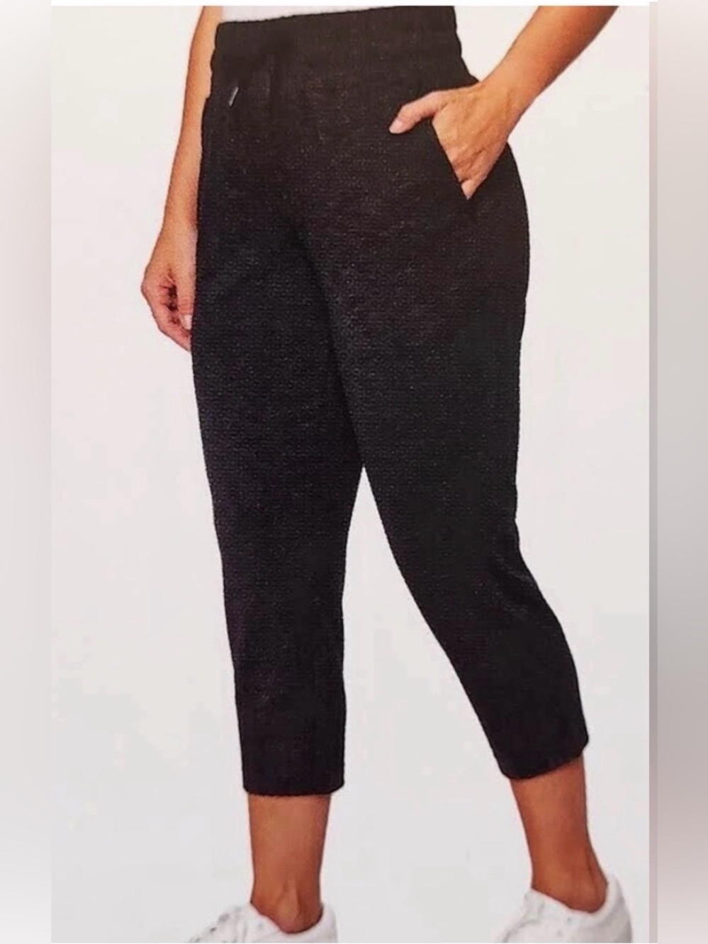 Mondetta women’s space dye Capri jogger